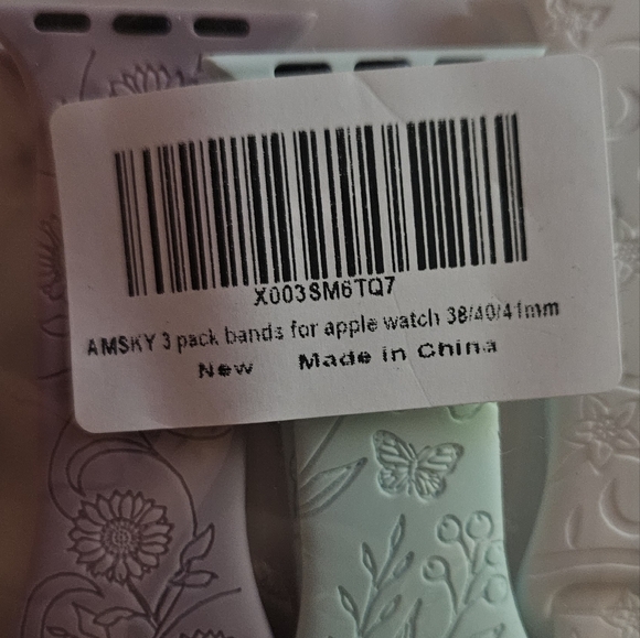 Set Of 3 Apple Watch Bands - Picture 2 of 2